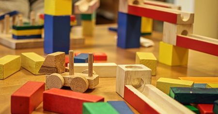 Niepokojące wyniki kontroli zabawek. UOKiK testował je przed świętami