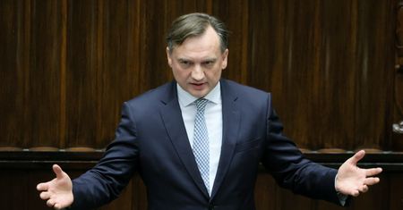 Już jutro w planie przesłuchanie Ziobry. Czy stawi się przed komisją?