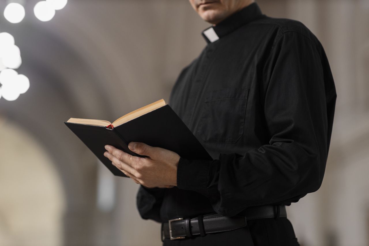 Procesja pokutna ulicami Płocka w Środę Popielcową