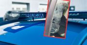 Zatrzymał 20-latkę i chciał wybić szybę. Śledczy komentują