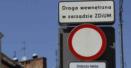 Droga wewnętrzna "wyjęta spod prawa"? Nie do końca i nie zawsze