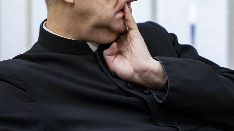 Konferencja prasowa nt. pedofilii w diecezji rzeszowskiej
07.03.2019 Rzeszow. Kuria Diecezjalna. Konferencja prasowa nt. Ochrona maloletnich przed naduzyciami seksualnymi osob duchownych oraz postepowanie wobec grzechu i przestepstwa pedofilii w praktyce diecezji rzeszowskiej. fot. Grzegorz Bukala/REPORTER
Grzegorz Bukala/REPORTER