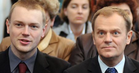 Tusk pracował dla OLT