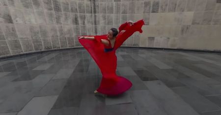 Zwolnione tempo i bardzo płynne filmy 360 dzięki sztucznej inteligencji