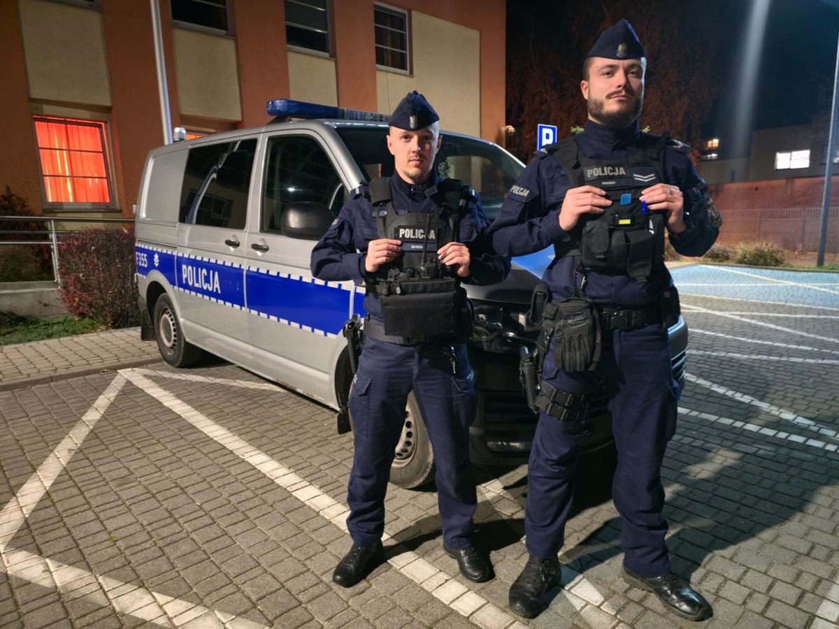 Tomaszów: Wnuk nie mógł dodzwonić się do babci. Uratowała ją policja