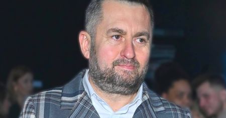 Norbi dalej trzepie kokosy na jednej piosence. Tyle trafia do jego kieszeni co roku
