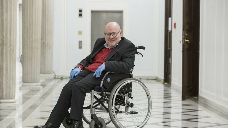 Szokujący wpis. Senator tłumaczy się ze swoich słów