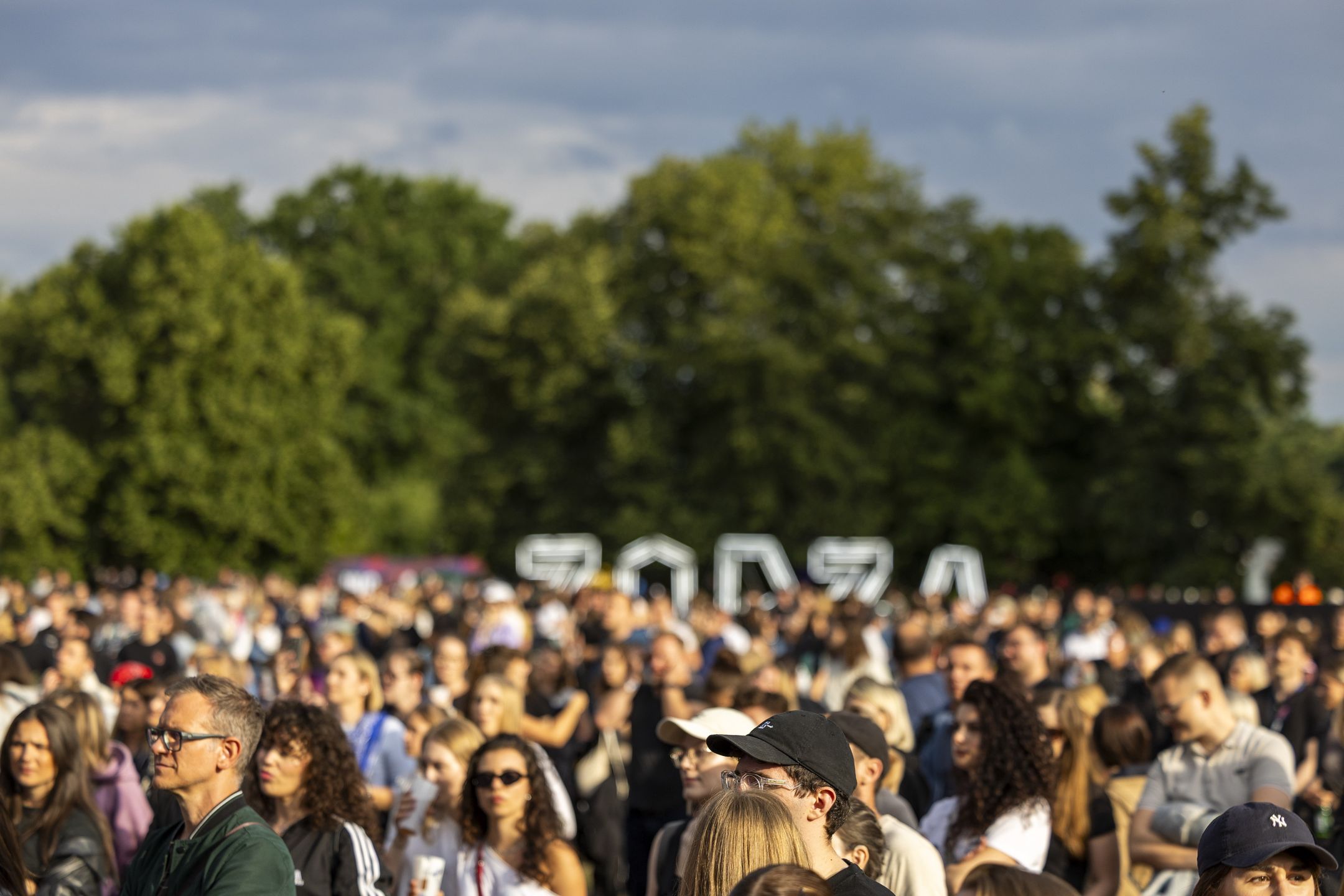 Publiczność na festiwalu Zorza