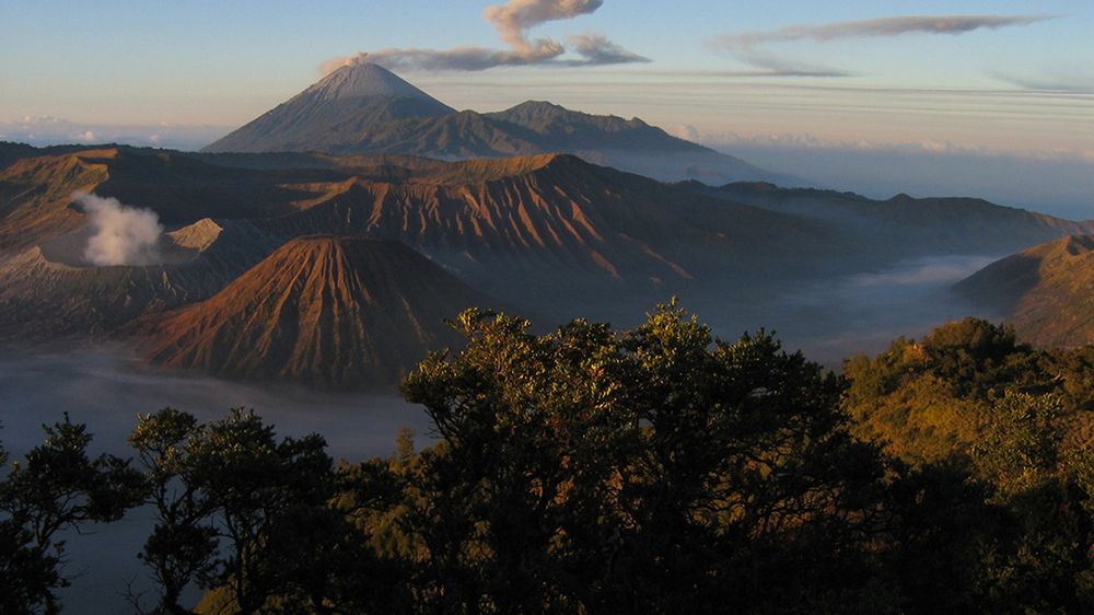 Rafał Żak opowiada historię samotności w surowych górskich krajobrazach 1
