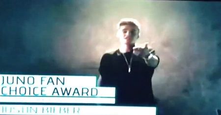 Justin WYGWIZDANY na rozdaniu nagród Juno!