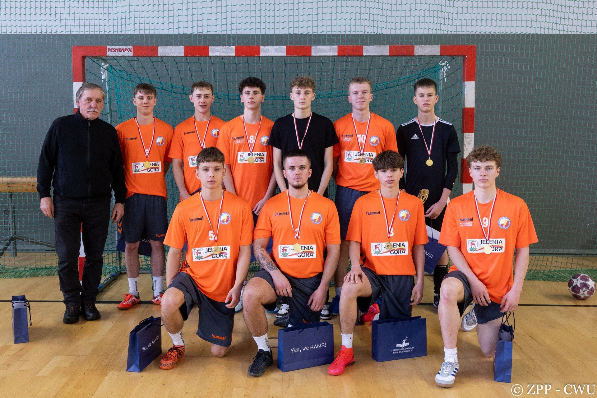 2.12.2025 Licealiada w futsalu chłopców. Złoto dla ZSOiT