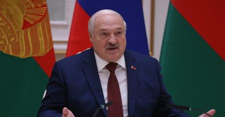 "Zostały ustawione na pozycjach". Łukaszenka próbuje straszyć Ukrainę