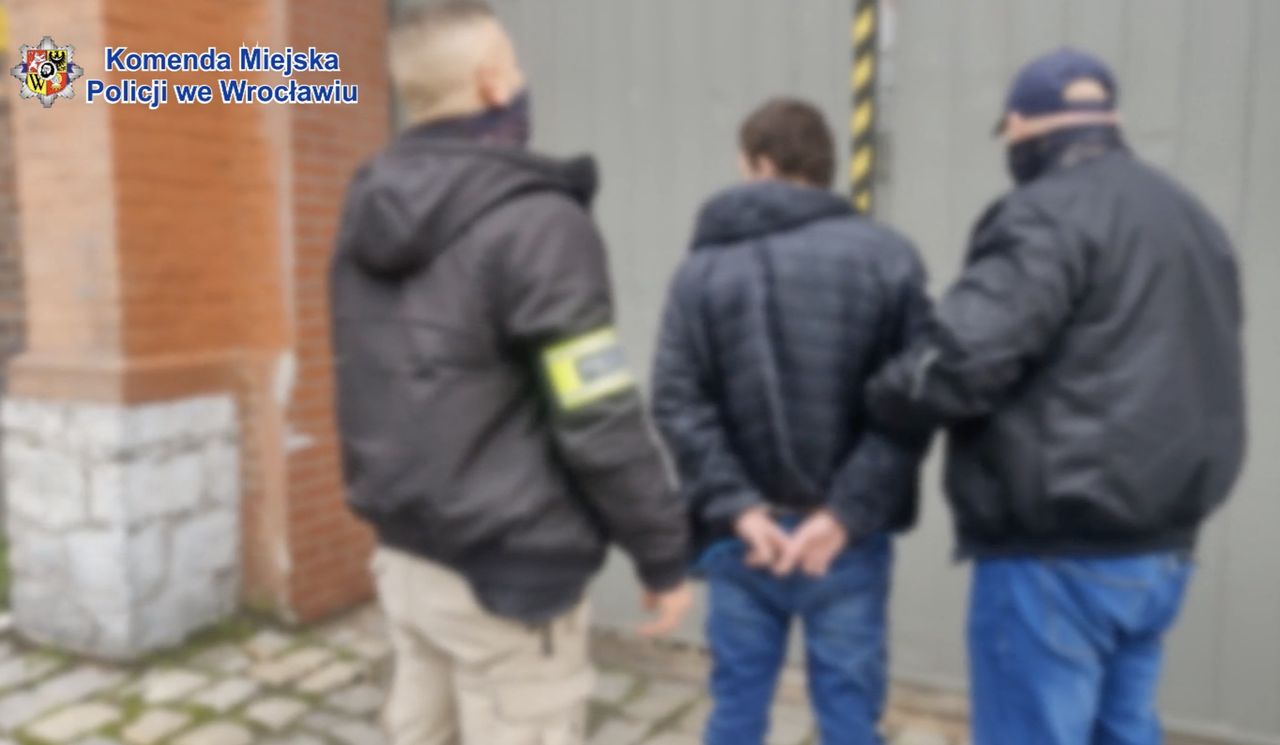 Wrocław. Spowodował śmiertelny wypadek i ukrywał się przed policją. Wpadł po ponad miesiącu