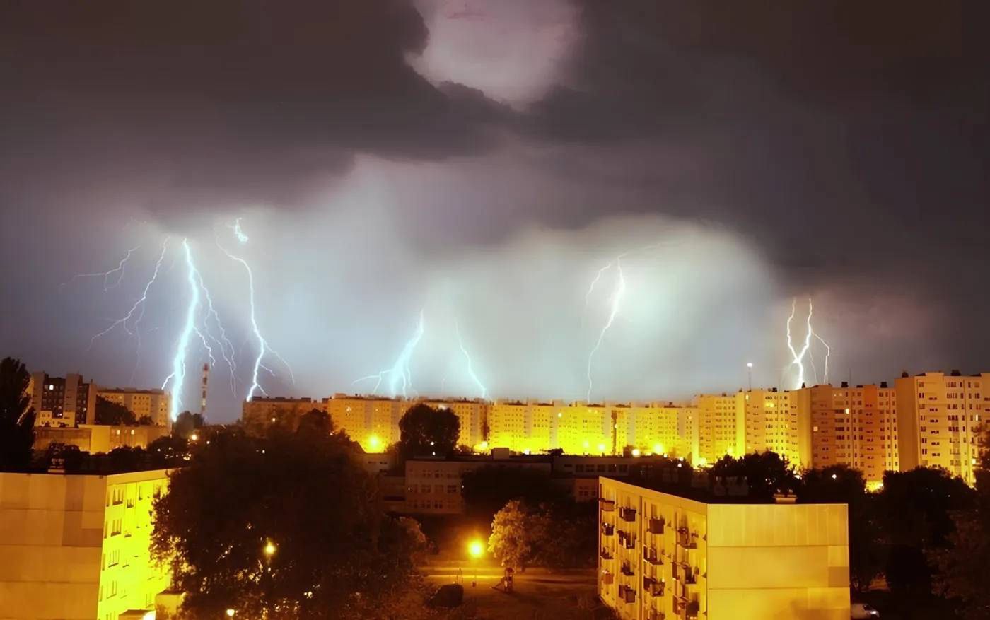 Uwaga na burze i ulewny deszcz w Gorzowie