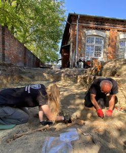 Warszawa. Mroczne tajemnice "Toledo". IPN odnalazł kolejne szczątki więźniów praskiej katowni