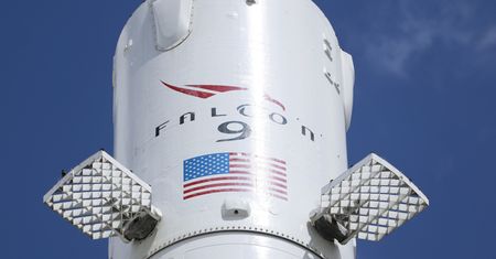 Astronomowie: 5 sierpnia górny człon Falcona 9 może uderzyć w Księżyc
