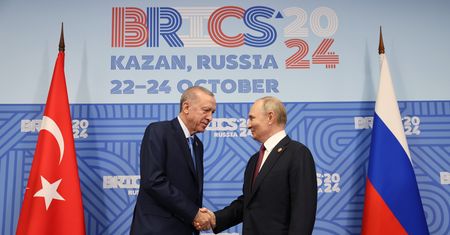 Prezydent Erdogan rozmawiał z Putinem. Zapewnia: Ankara będzie działać na rzecz pokoju