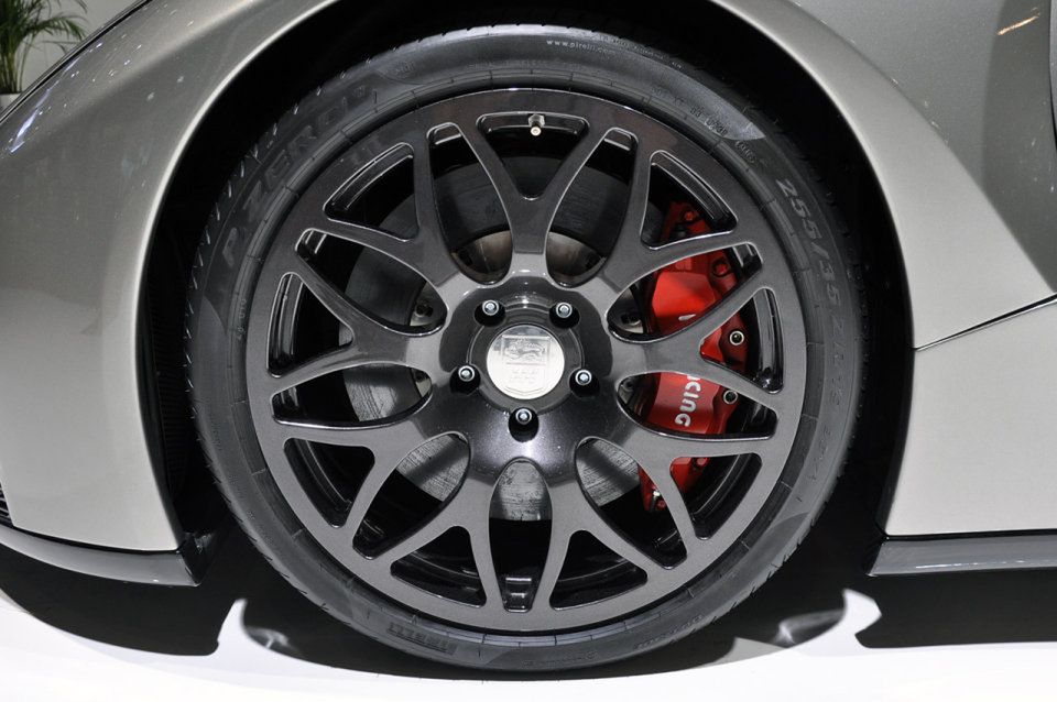 GTA Spano (źródło: Autoblog.com)