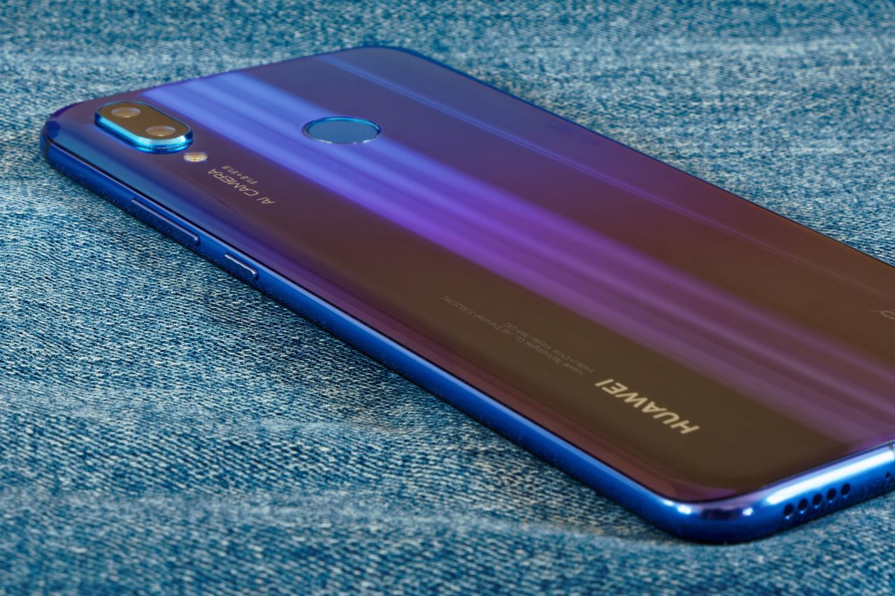 Huawei nova 3: pierwsze chwile ze ślicznym smartfonem dla fotografa