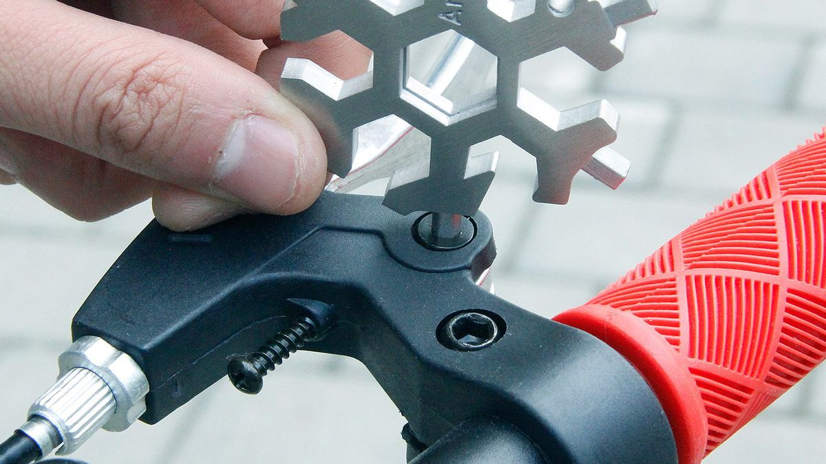 Najlepsze narzędzia rowerowe - multitoole dla rowerzystów 1