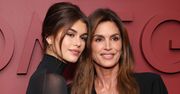 57-letnia Cindy Crawford i jej 22-letnia córka prezentowały się ZJAWISKOWO podczas eventu w Nowym jorku. Jak siostry? (ZDJĘCIA)