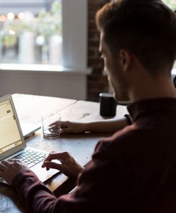 Home office bez zaufania. Pracodawcy śledzą swoich pracowników