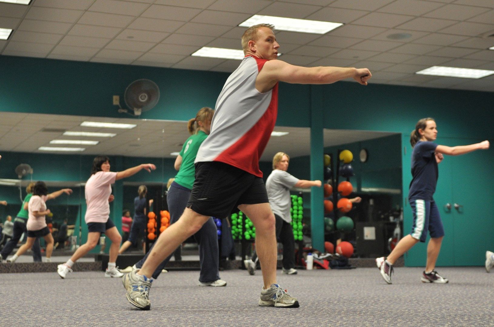 Kiedy otwarcie siłowni i klubów fitness?