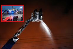 Pożar domu przyjęć w Mszanie. 21 zastępów straży i ogromne straty
