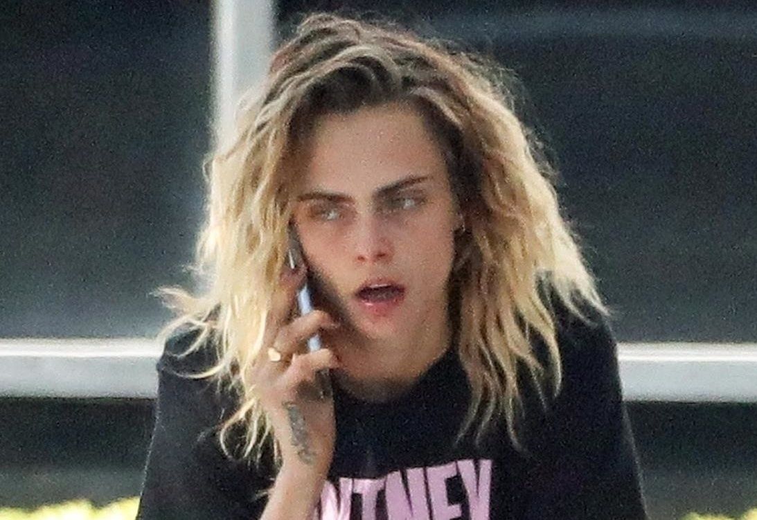 Niewyraźna Cara Delevingne