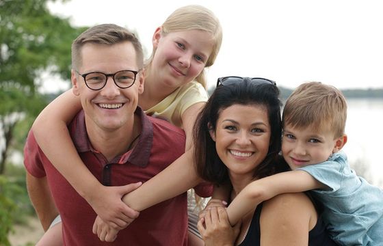 TVP1 liderem w grupie ogólnej, TVN w komercyjnej - wzrosty mniejszy stacji. „M jak miłość”, „Wydarzenia” i „Fakty” hitami