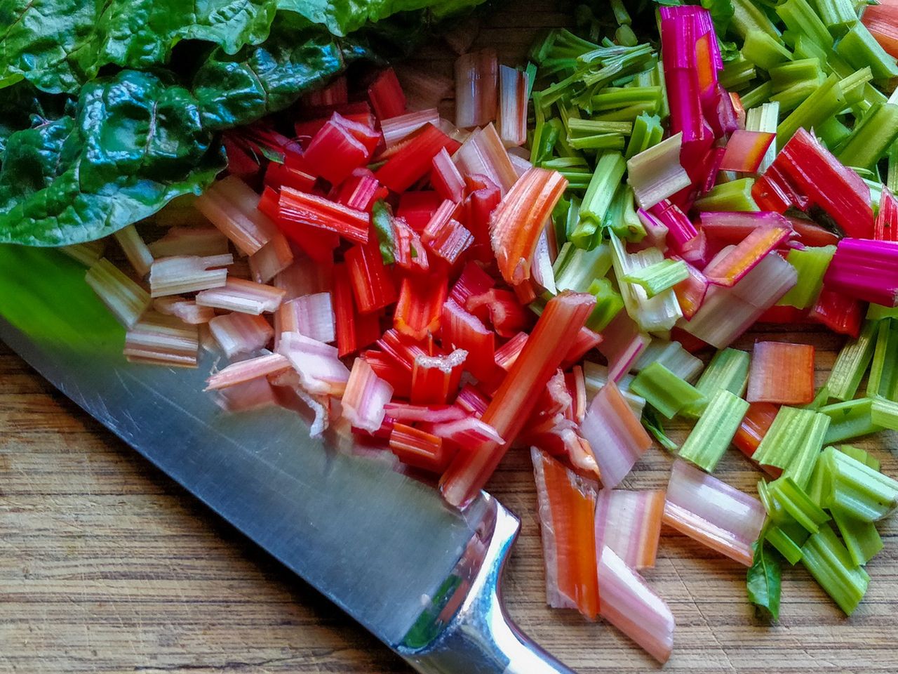 Beetroot leaves have incredible properties, it's worth eating them as often as possible.