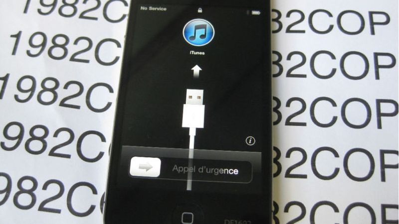 Ile dziś kosztuje prototyp iPhone'a 4? 1