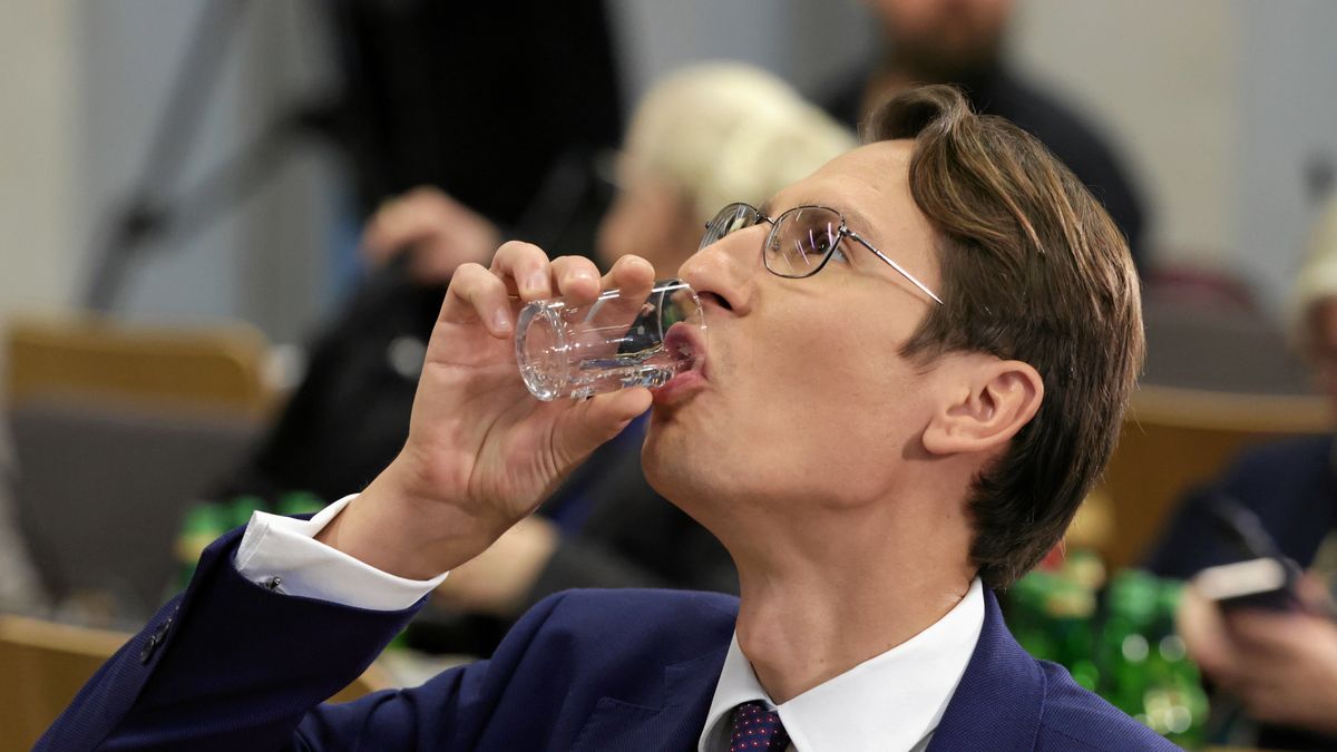 Kacper Płażyński świętuje. Urodziło mu się trzecie dziecko