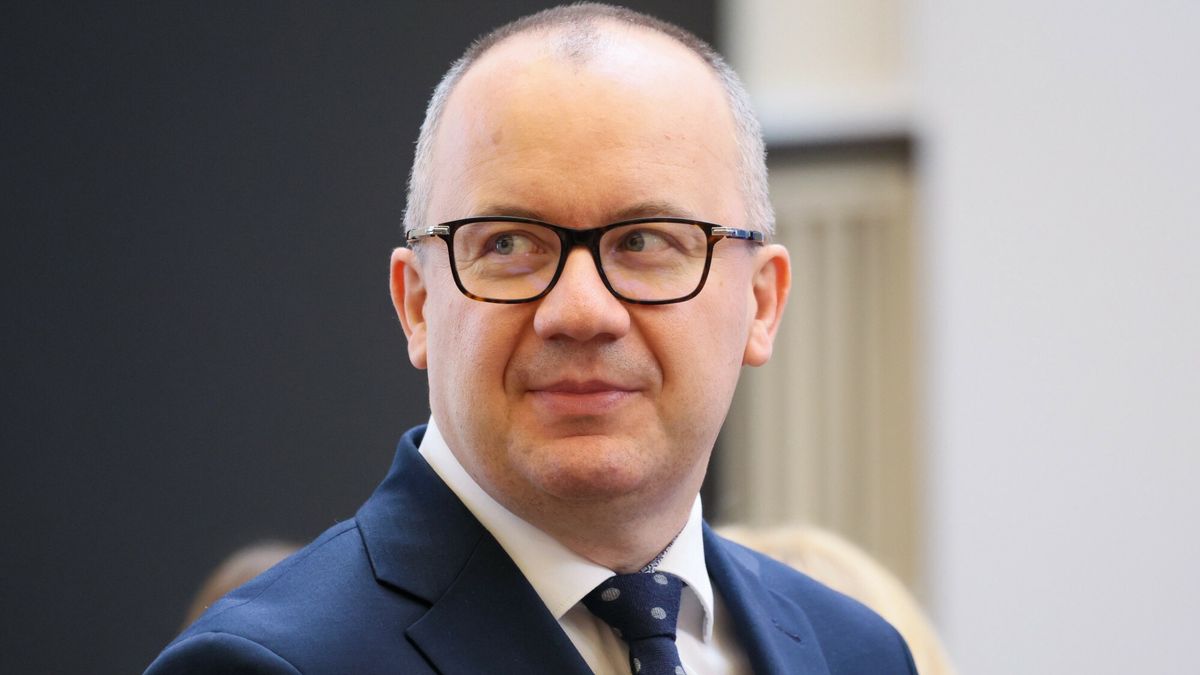 Minister sprawiedliwości Adam Bodnar szykuje projekt specustawy frankowej