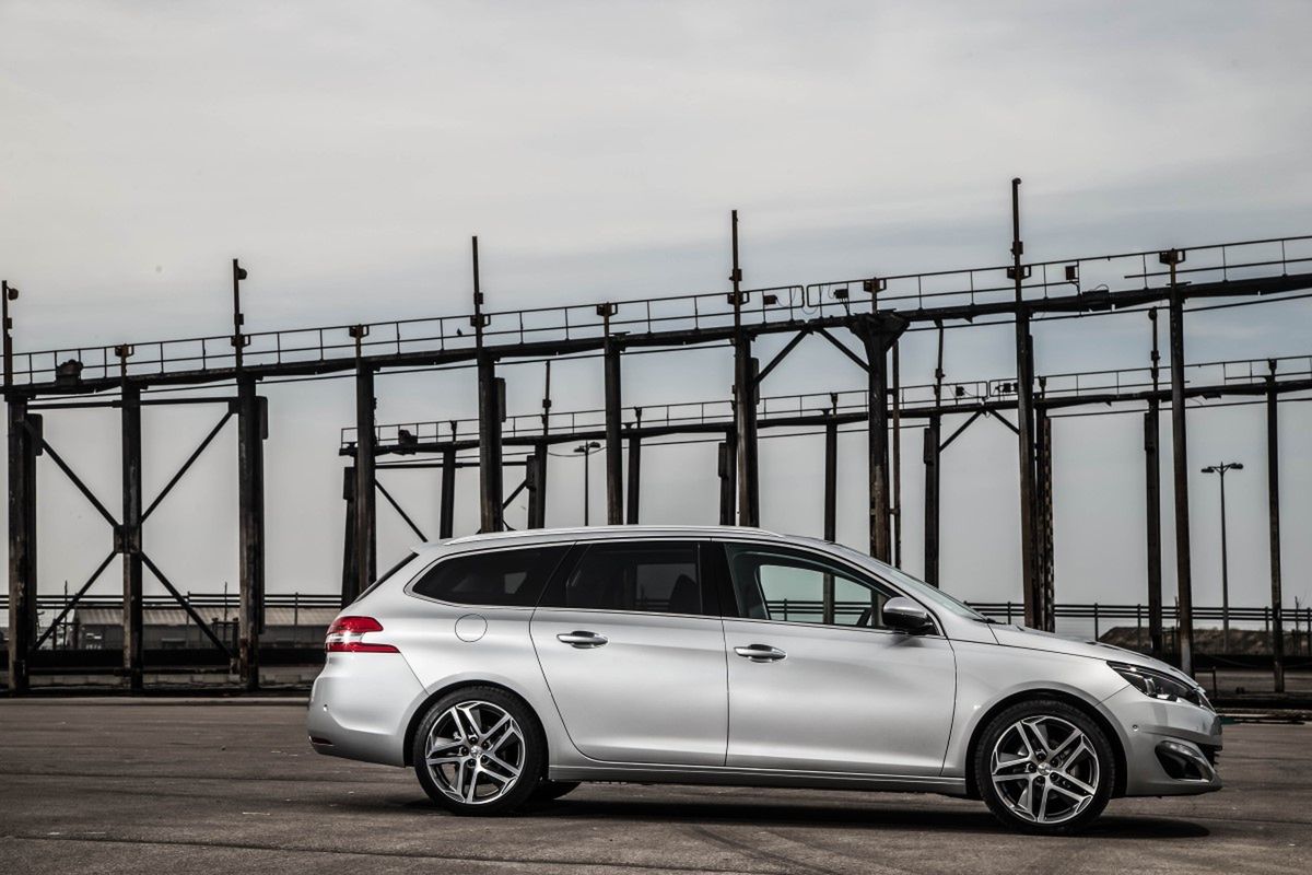 Peugeot 308 SW 1,2 e-THP 130 - pierwsza jazda [galeria] 50