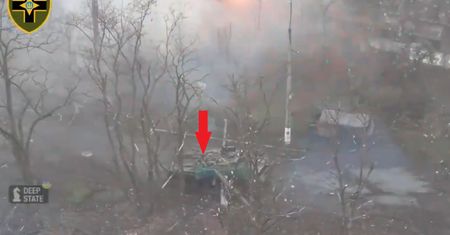Rosyjski atak we mgle. Otoczonych Ukraińców uratowała szarża czołgu T-64