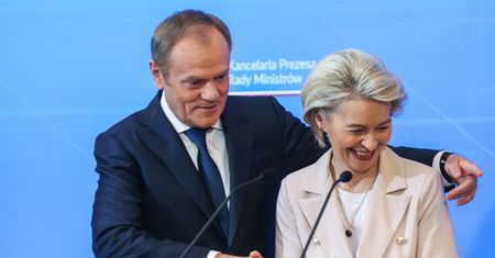Brukseli wcale nie chodziło o kamienie milowe? "To są takie bajki"