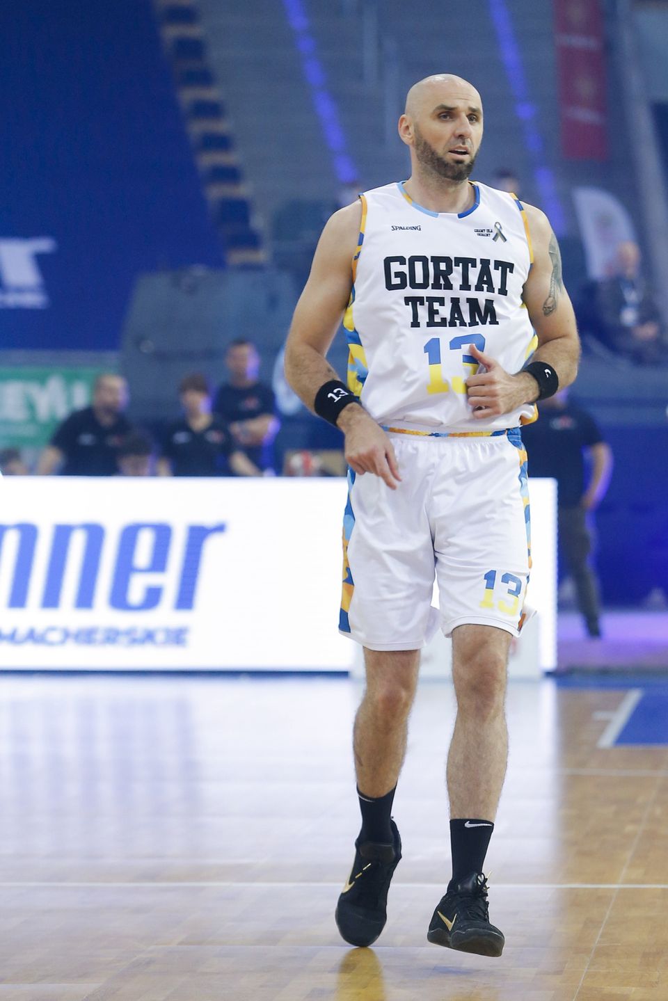 Marcin Gortat z politycznym komentarzem (fot. AKPA)