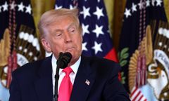 Trump znosi cła. Chce zatrzymać wzrost cen kawy i owoców