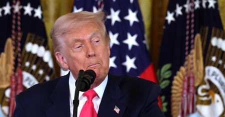 Trump znosi cła. Chce zatrzymać wzrost cen kawy i owoców