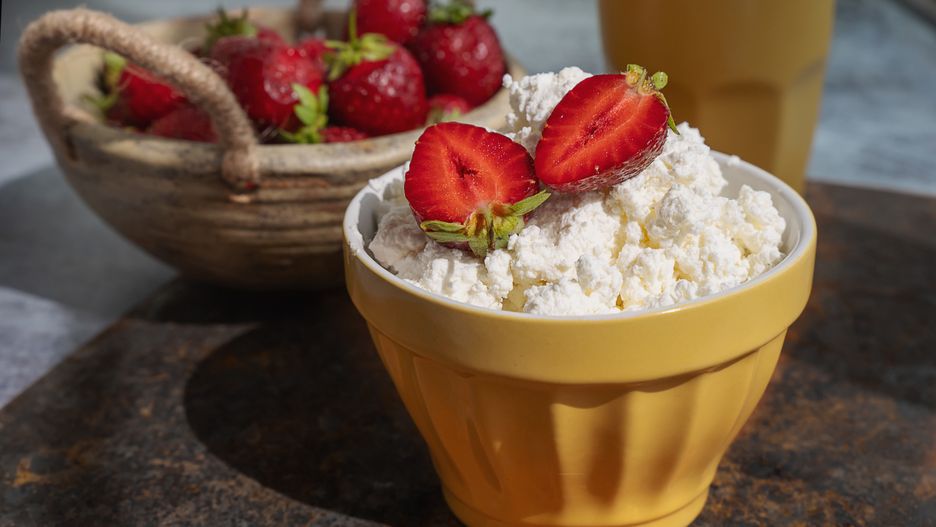 Serek wiejski można jeść na wiele sposobów