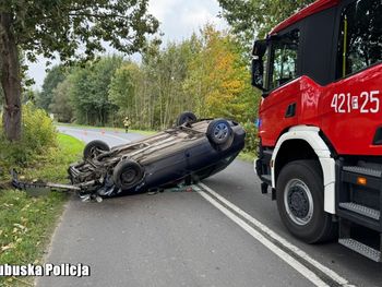 Lubuskie: Pijany kierowca dachował osobowym audi