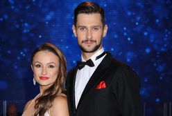 Powiedział o wiele za dużo. Teraz ona mu wbiła szpilę