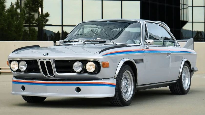 Trzeba przyznać, że ten model BMW  z 1974 roku wygląda imponująco