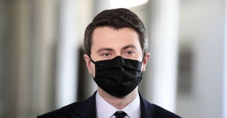 Nowe obostrzenia już wkrótce? Rzecznik rządu komentuje