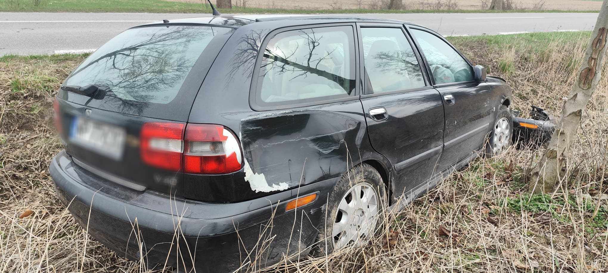 Wypadek z udziałem 90-letniego kierowcy