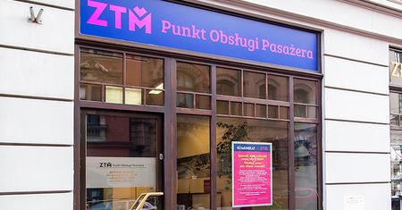 Śląskie. ZTM zamyka Punkty Obsługi Klienta. I zaprasza do internetu