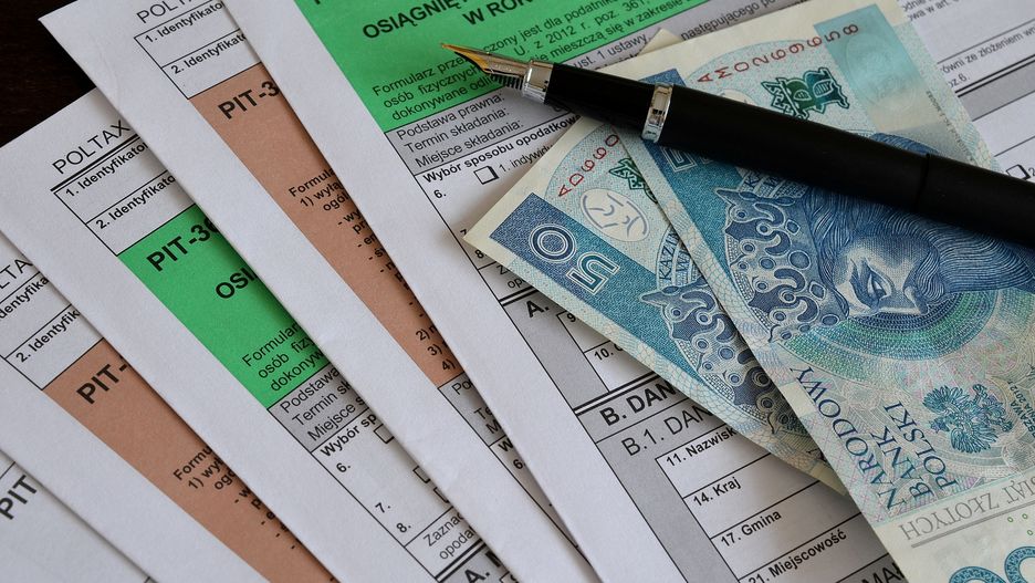 pit, podatek, rozliczenie, formularze, dokumenty, bilans, 1%, pióro, termin, biuro, fiskus