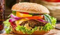 Fastfood powoduje groźne stłuszczenie wątroby