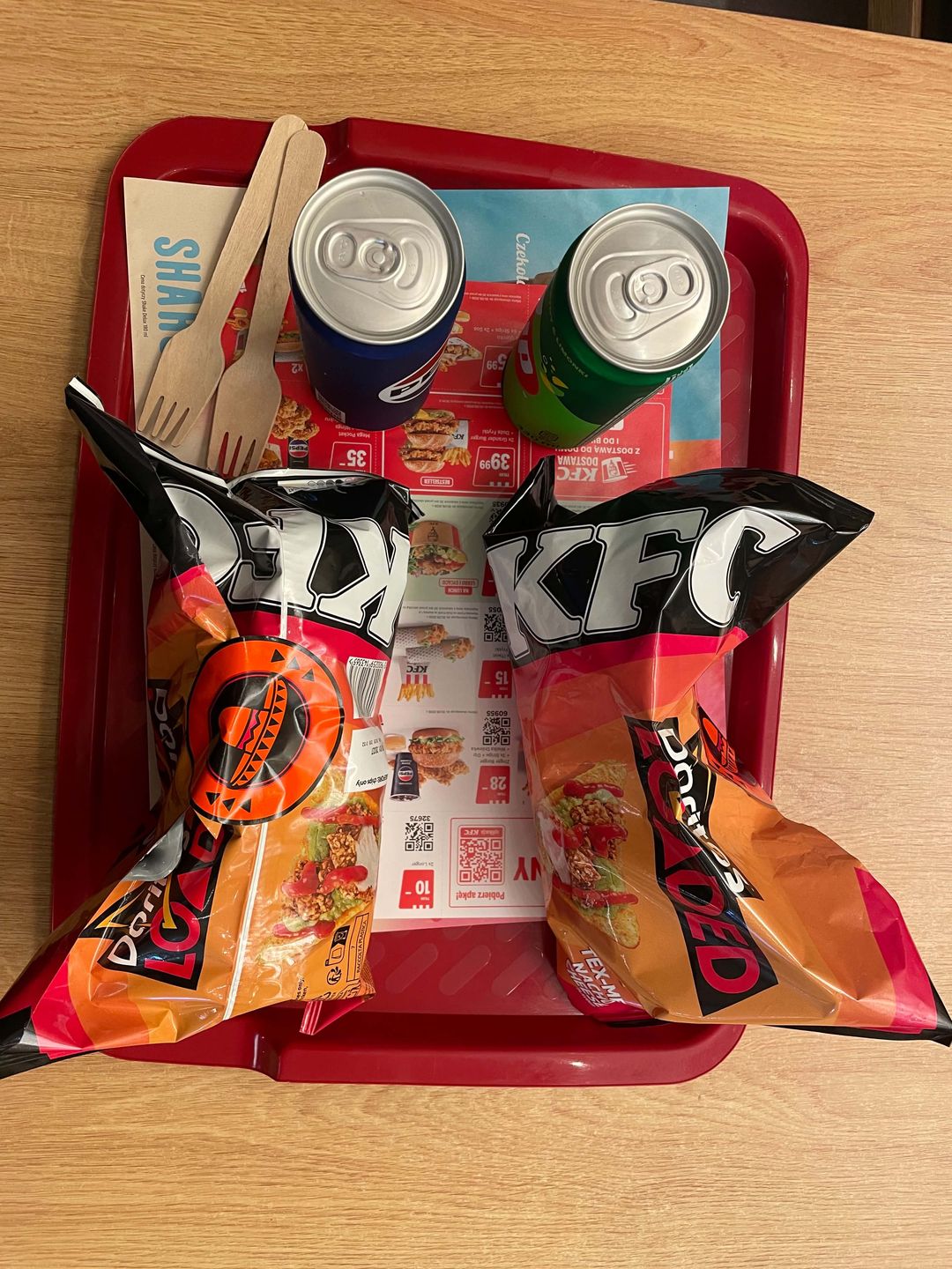 Dwa zestawy Loaded Doritos Tex-Mex.